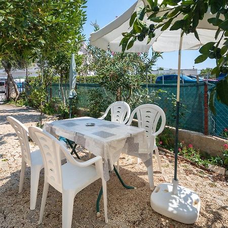 Apartments Near Beach Babic Split Exterior photo