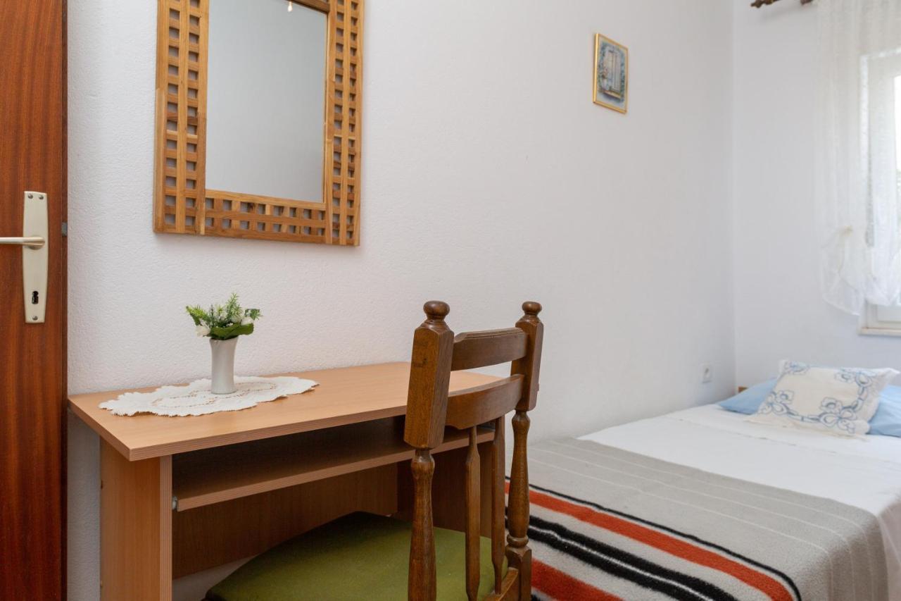 Apartments Near Beach Babic Split Exterior photo